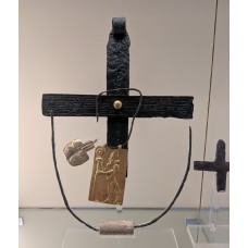 Bronze cross, inscription from the brewer Schamasch-tukulti